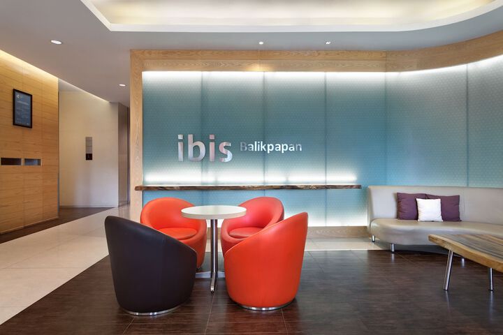 Lobby Photos