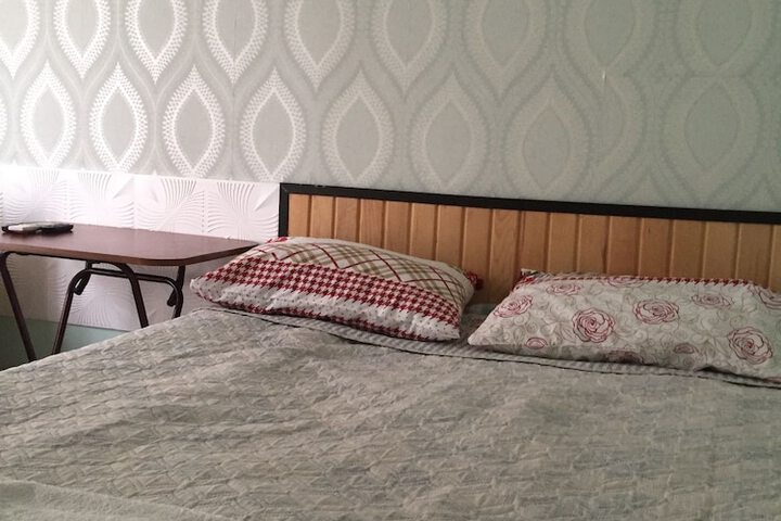 Room 10 of 11