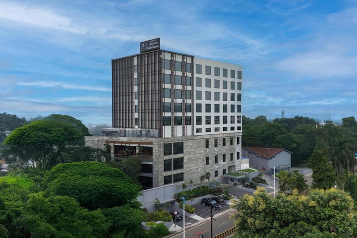 Exterior of Grand Mirage Dhanbad a Member of Radisson Individuals