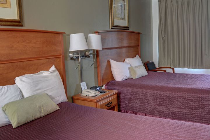 Room 2 of 17