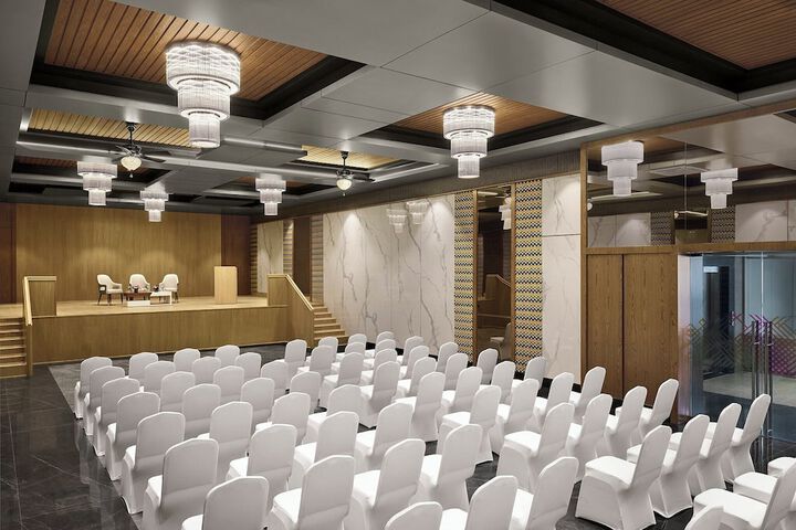 Ballroom/Hall 39 of 43