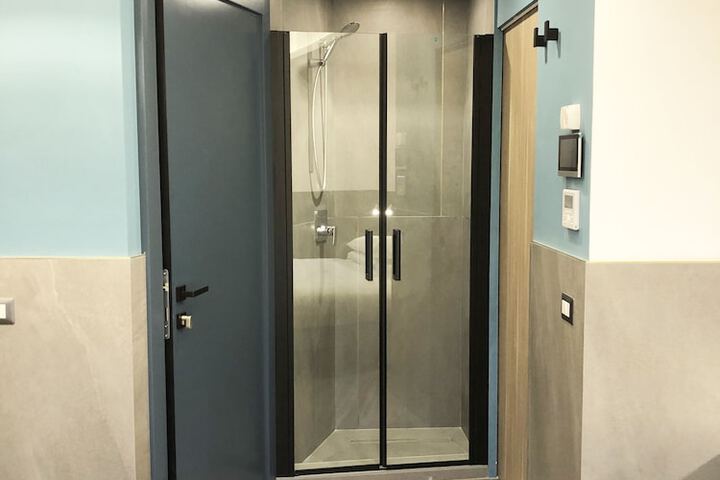 Room 77 of 87