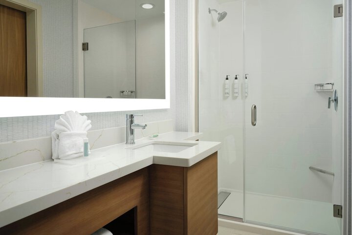 Room 8 of 29