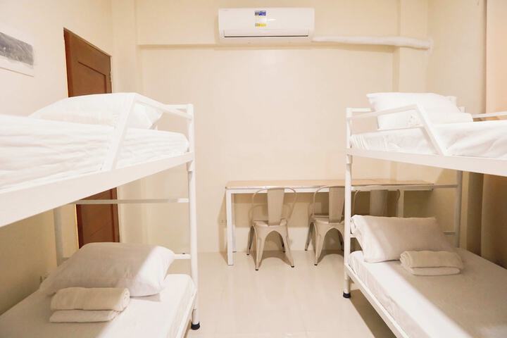 Room 11 of 70