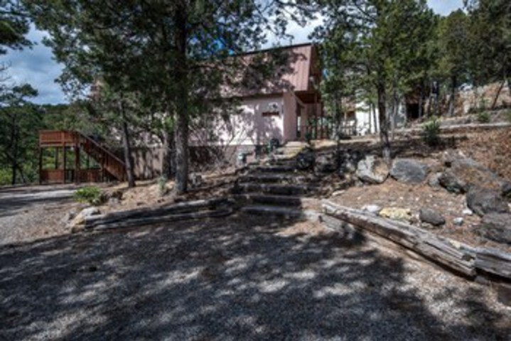 Property Grounds 18 of 25