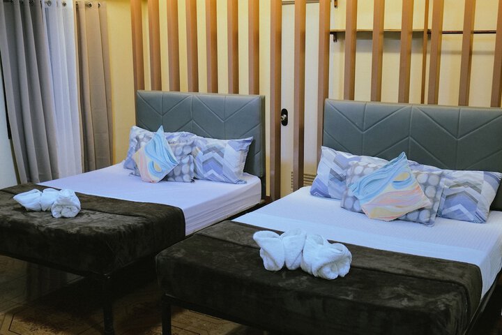 Room 8 of 27