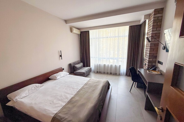 Room 41 of 81