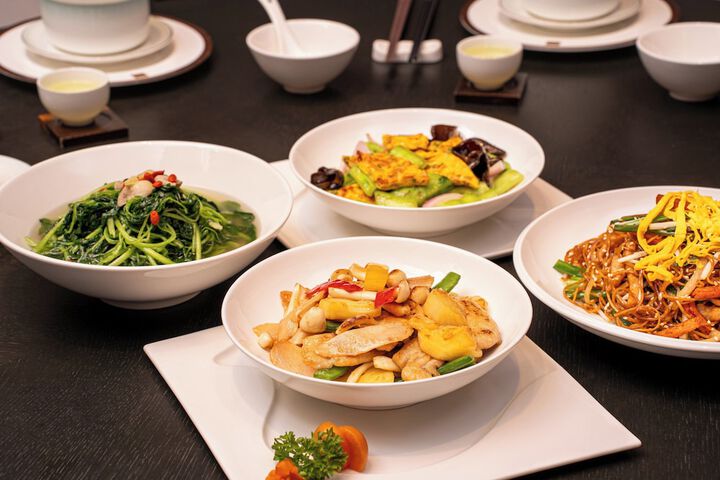 Dining 82 of 126