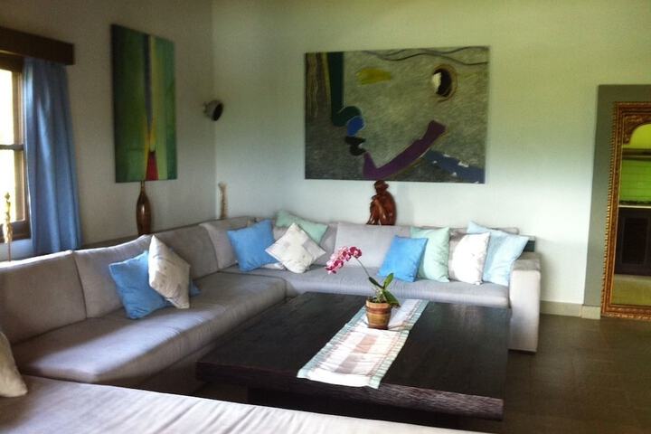 Room 8 of 26