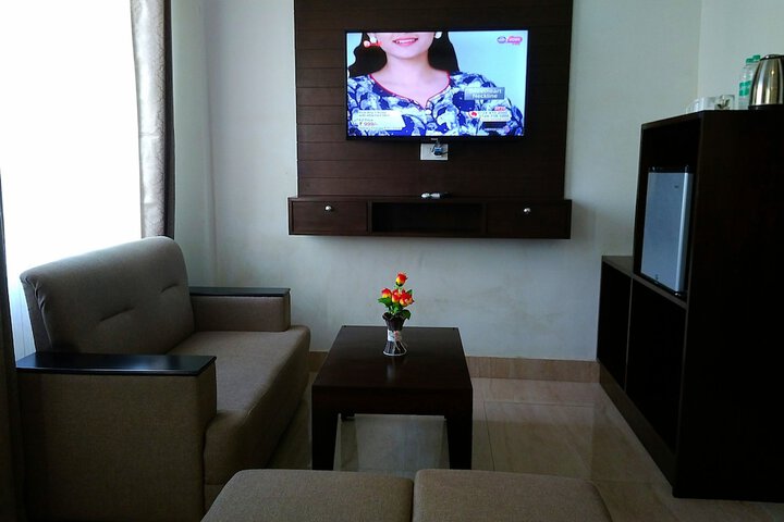 Room 46 of 97