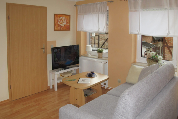Room 2 of 11
