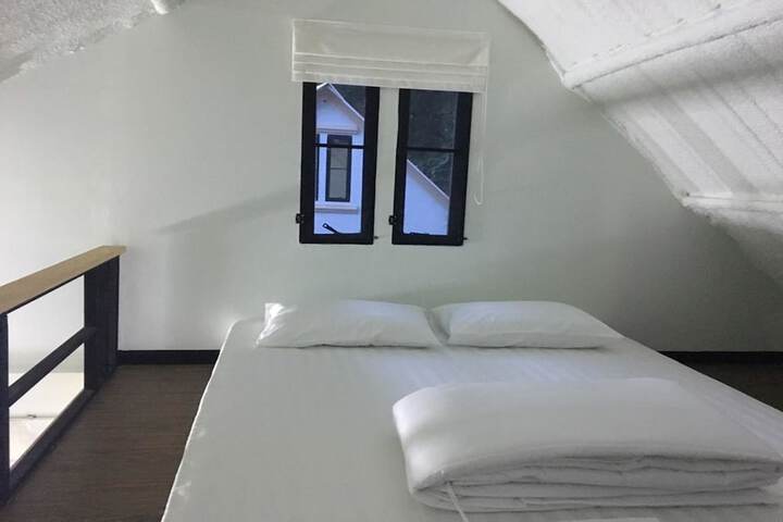Room 2 of 15
