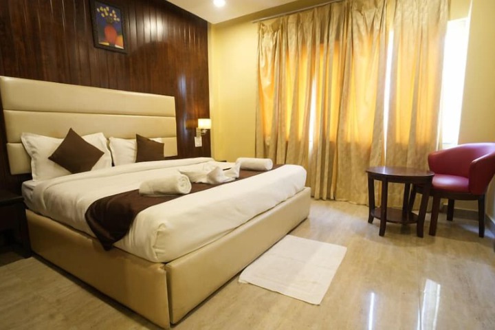 Room 14 of 18