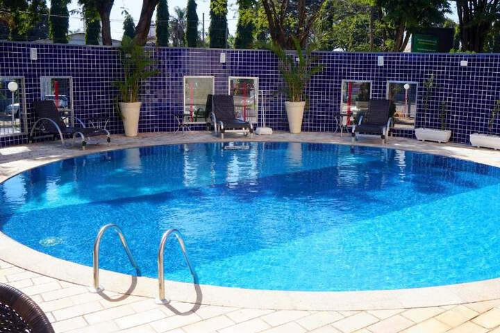 Pool Hotel