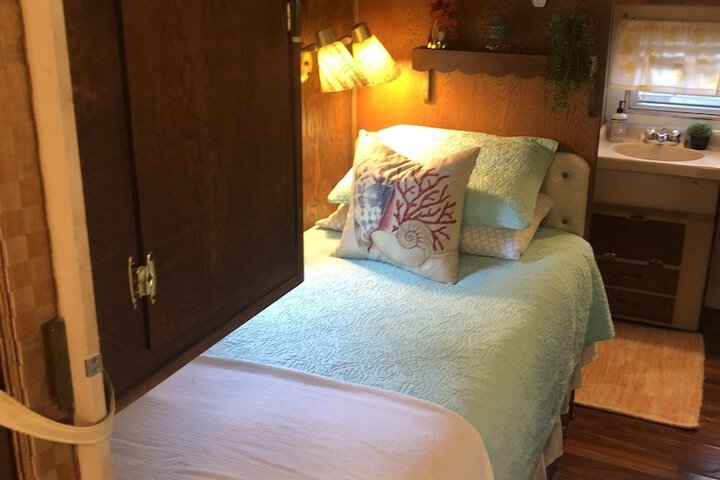 Room 3 of 61