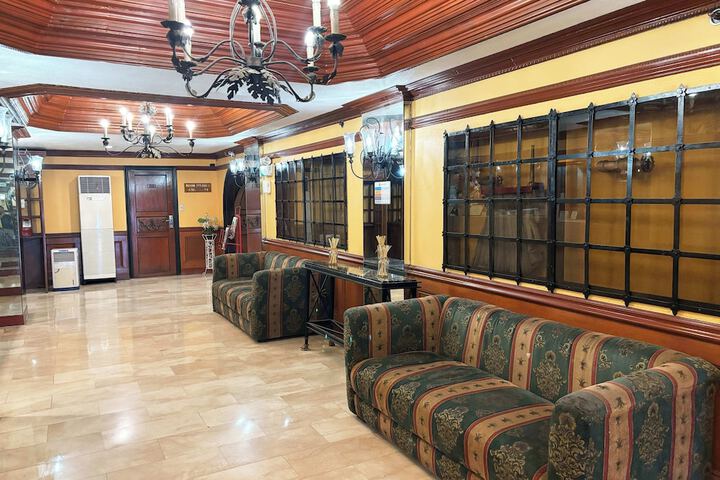 Hotel Interior 8 of 168