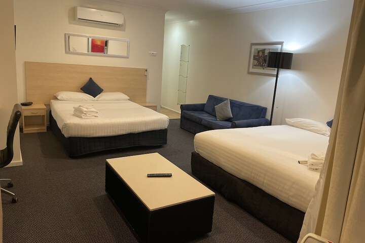 Room 19 of 95
