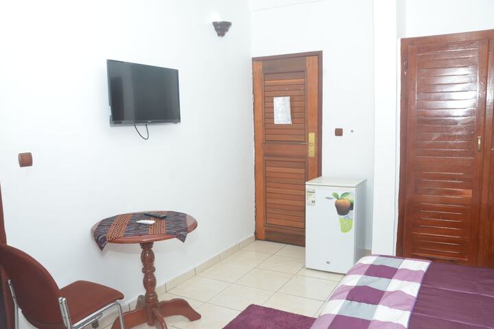 Room 18 of 52