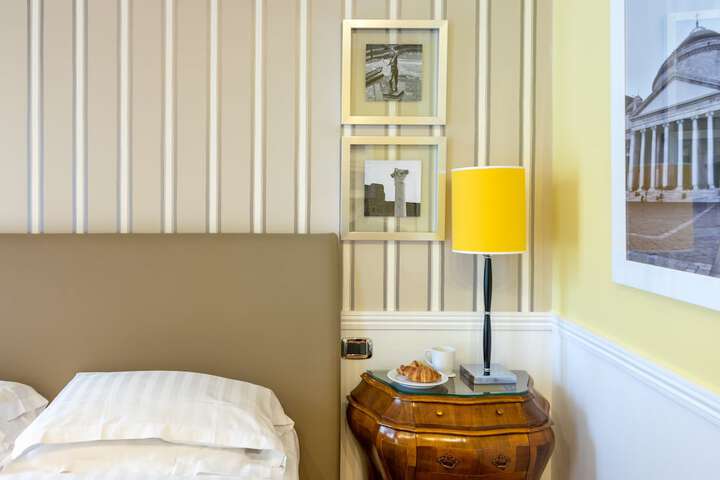 Room 44 of 109