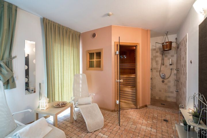 Spa Photos