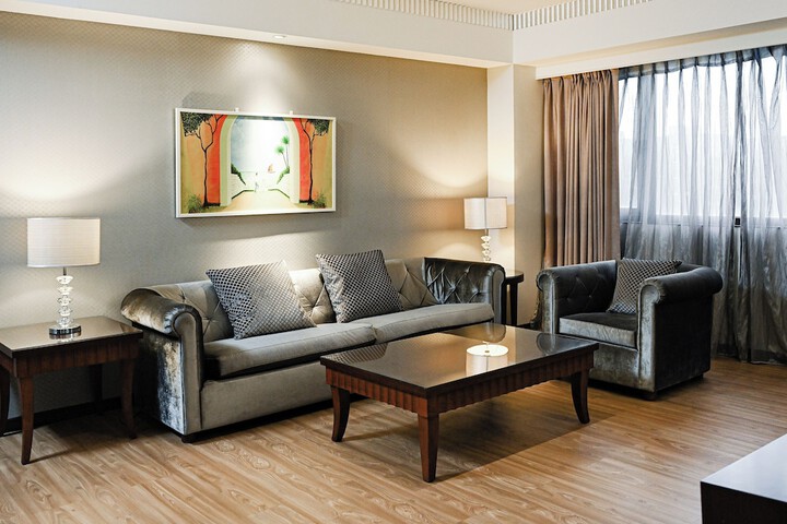Room 42 of 72