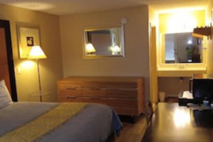 Room 70 of 120