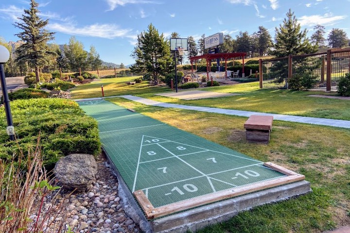 Children's play area - outdoor