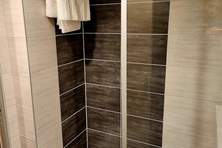 Clean Restrooms