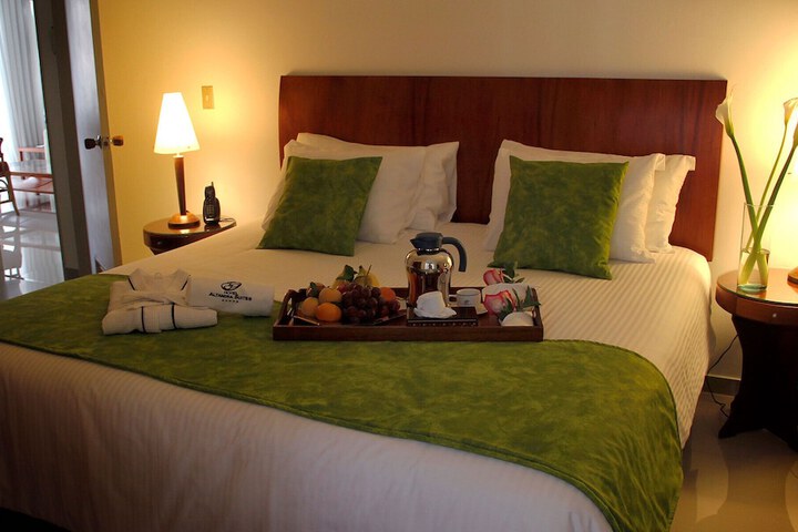 Room 19 of 40