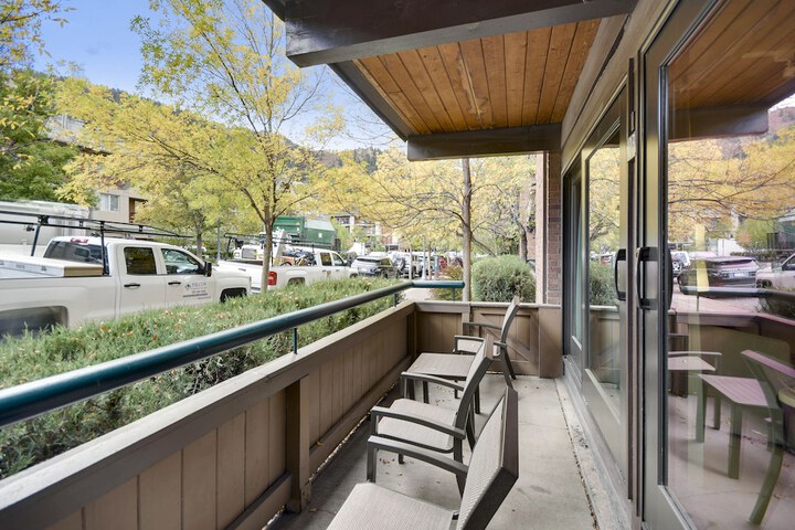 Terrace/Patio 122 of 185