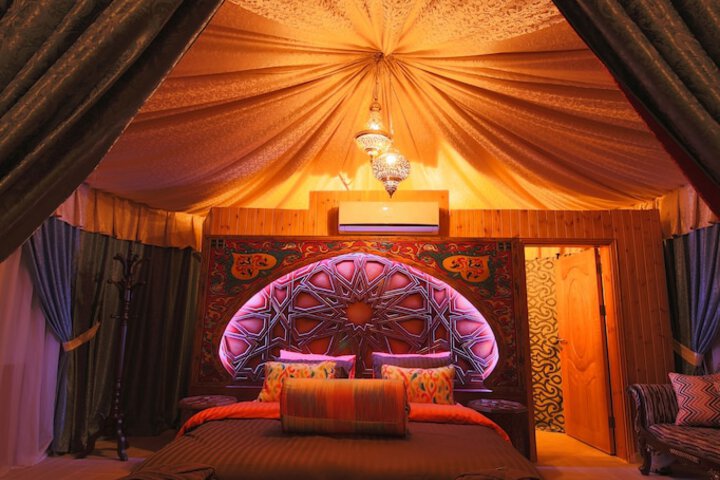 Room 5 of 56