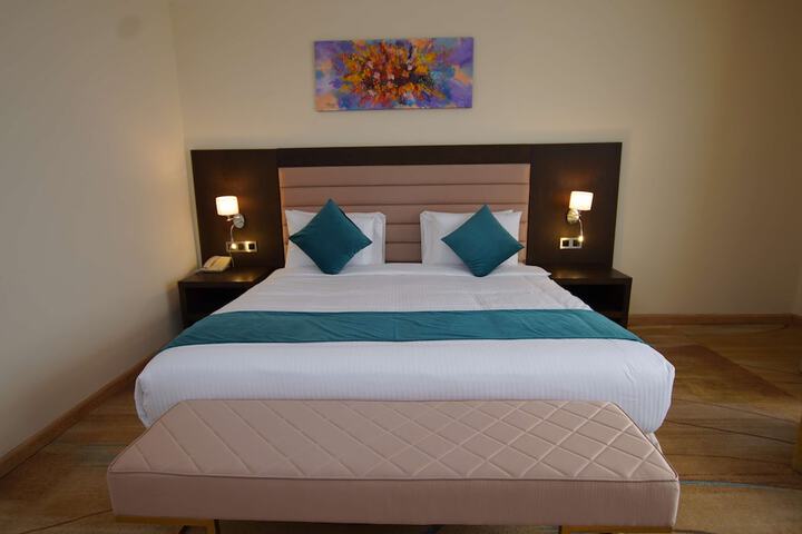 Room 9 of 54