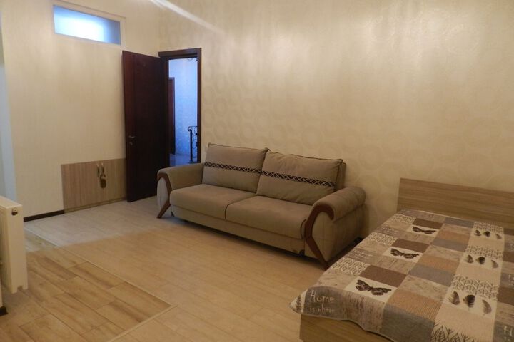 Room 33 of 57