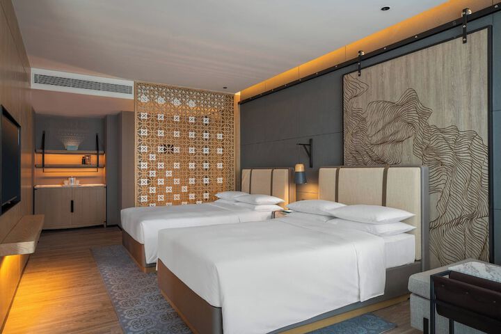 Room 22 of 151