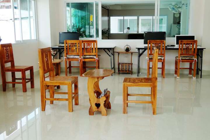 Hotel Interior 4 of 47