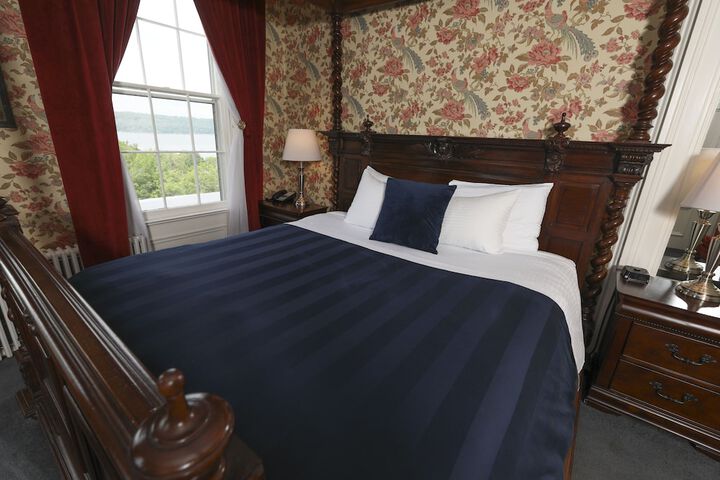 1 King Bed (62 of 65)