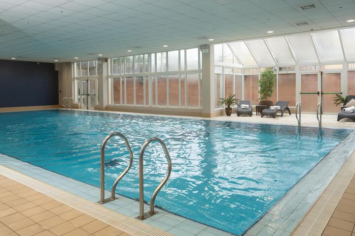 Pools & Facilities