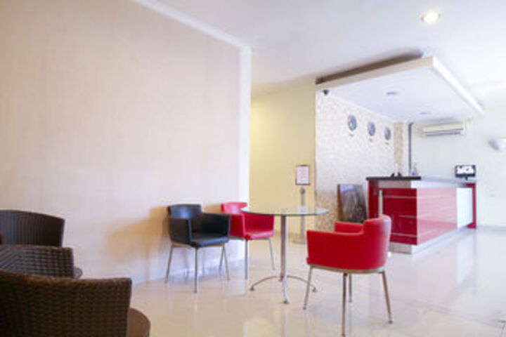 Hotel Interior 22 of 28