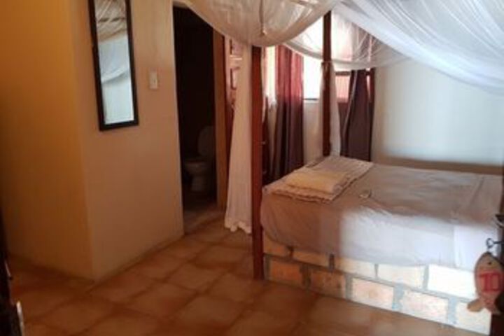 Room 17 of 29