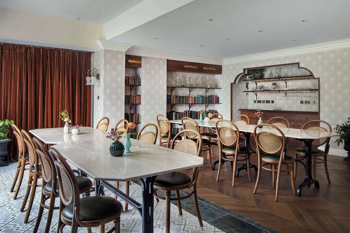 Dining 105 of 147
