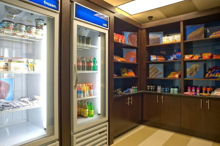 Snack bar