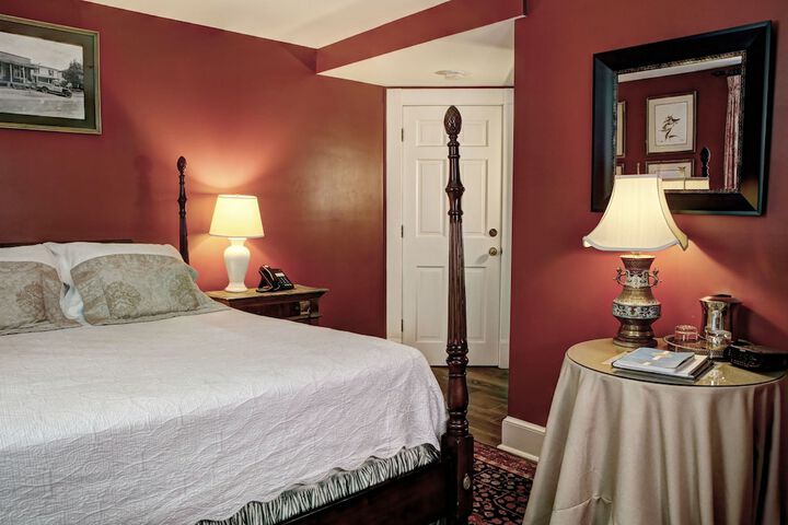 Room 25 of 57