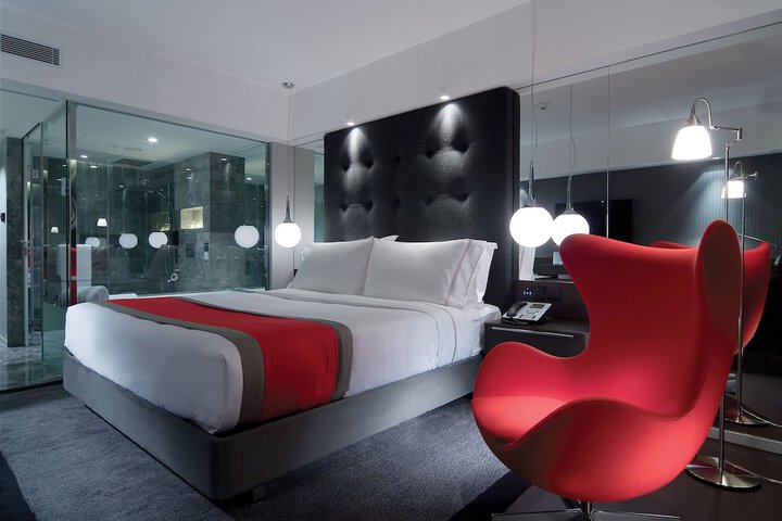 Room 14 of 69