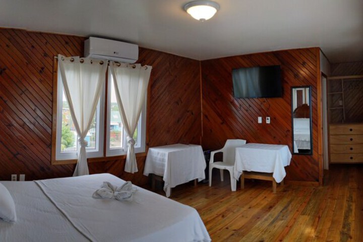 Room 10 of 39