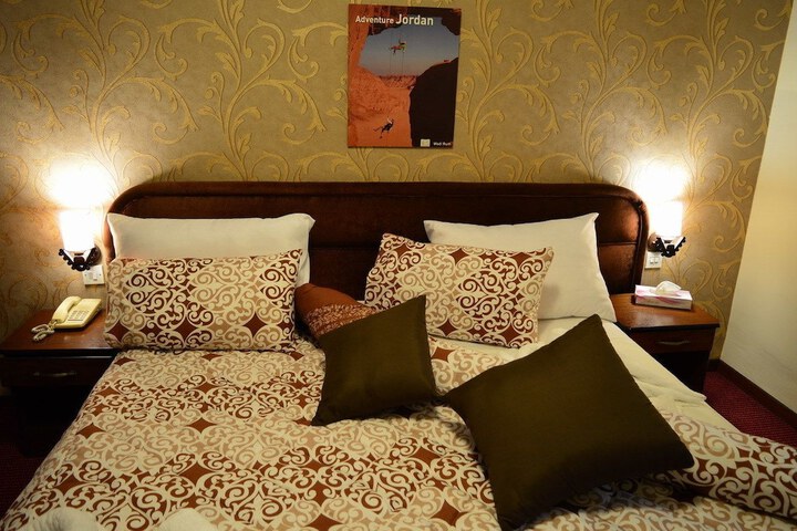 Room 22 of 31