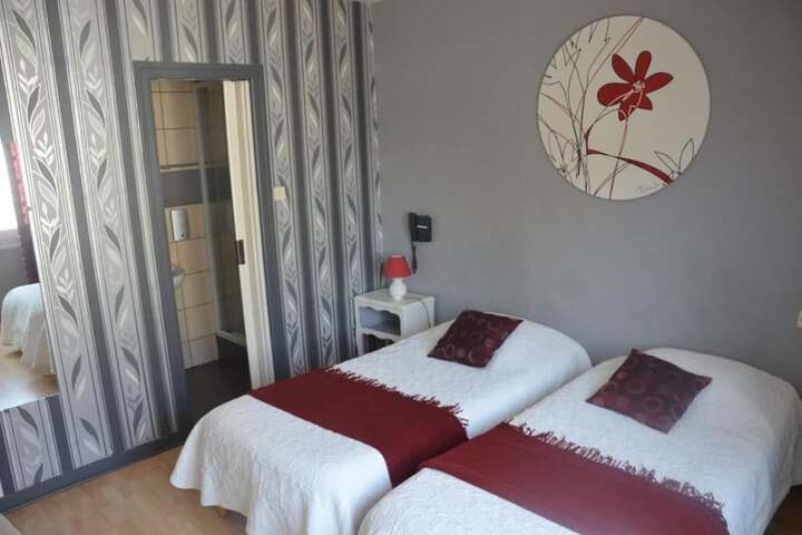 Room 14 of 49