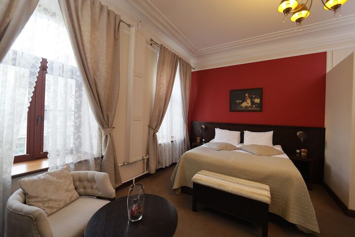 Room 17 of 89