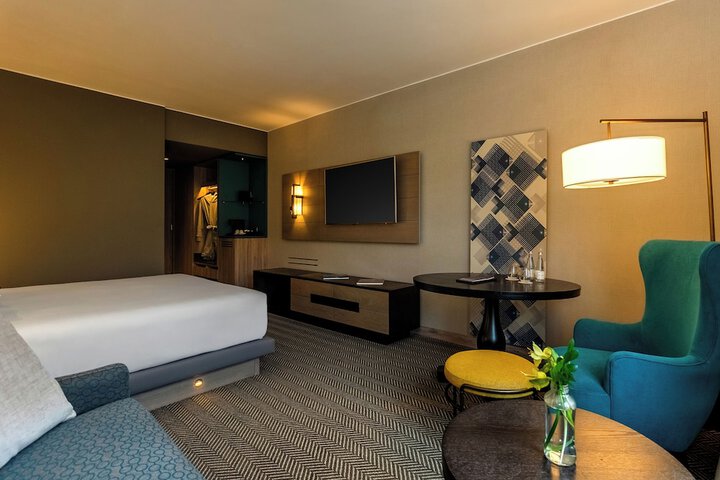 Room 47 of 116