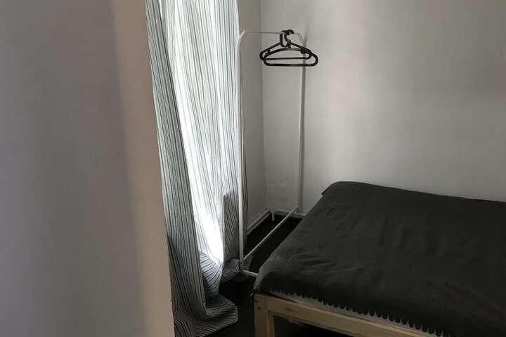 Room 4 of 46