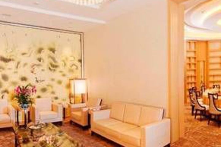 Room 28 of 63